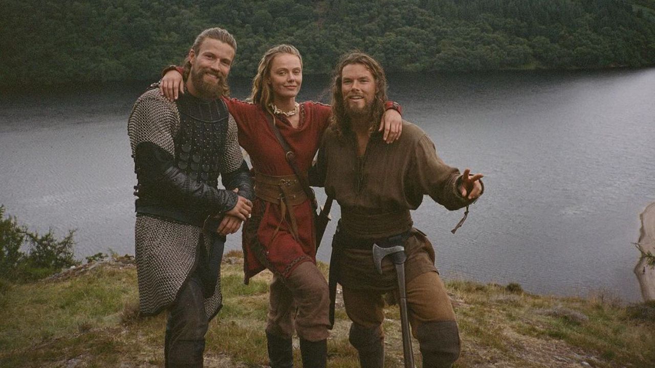 Frida Gustavsson (center) is not deaf and neither is her Vikings: Valhalla character Freydis Eriksdotter.