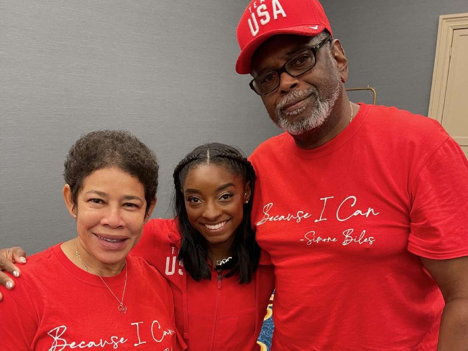 Simone Biles with her parents, Ronald (father) and Nellie (mother).