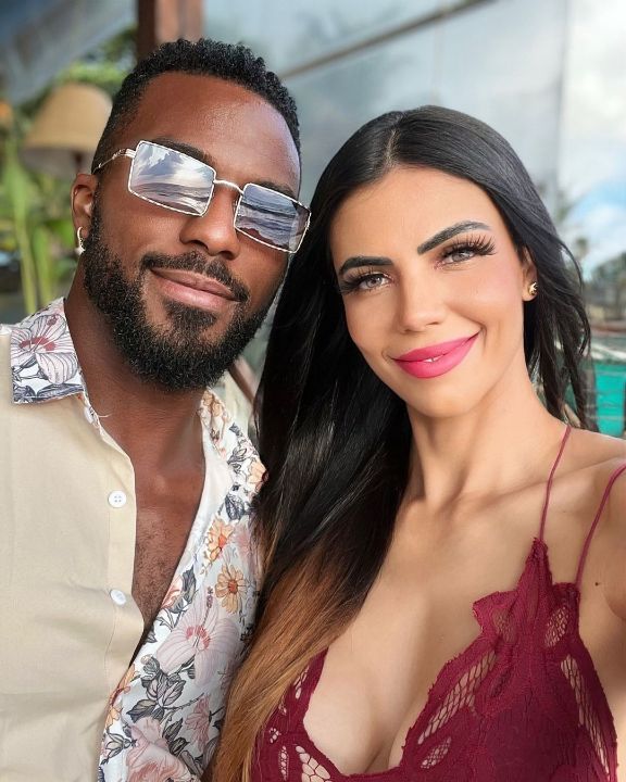 Kenny Bednarek and Sharmila Nicollet have been dating since 2020.