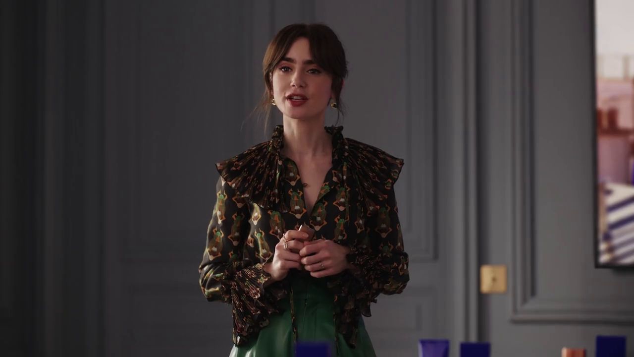 Lily Collins has lost even more weight in Emily in Paris Season 4.