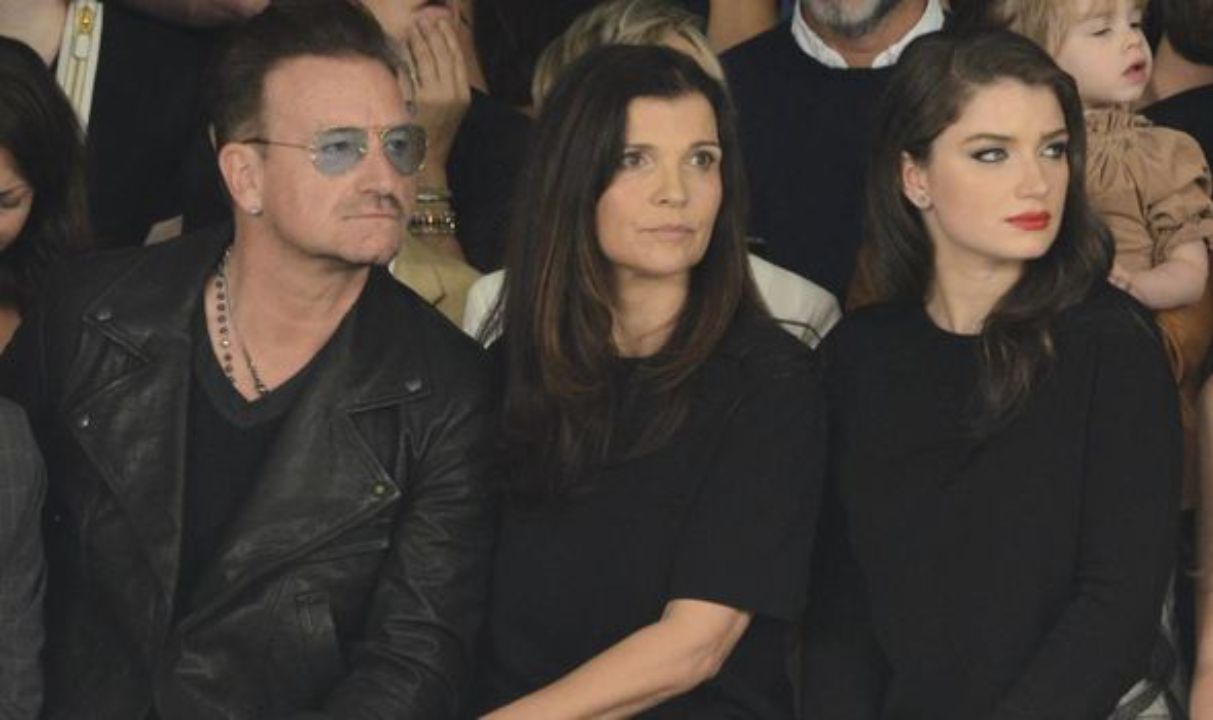 Eve Hewson with her parents, Bono (father) and Ali Hewson (mother).