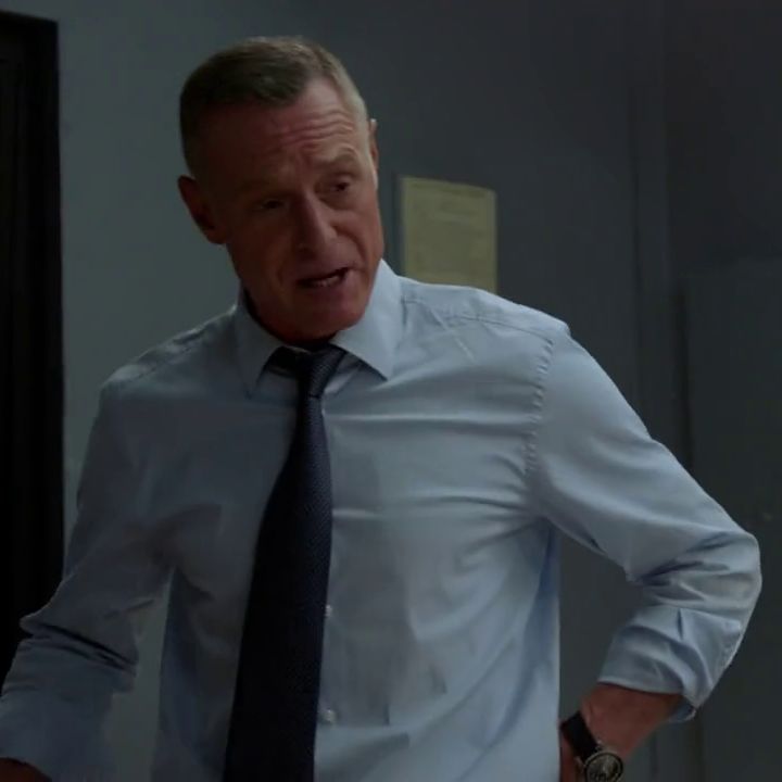 Jason Beghe's weight loss is not too dramatic, but it is noticeable for Hank Voight's fans.