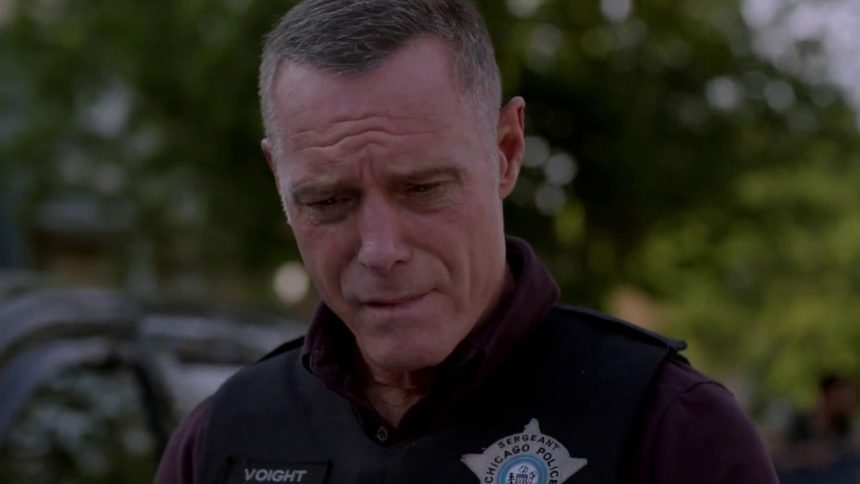 Chicago P.D.: ‘Hank Voight’ Jason Beghe's Weight Loss EXPLAINED!