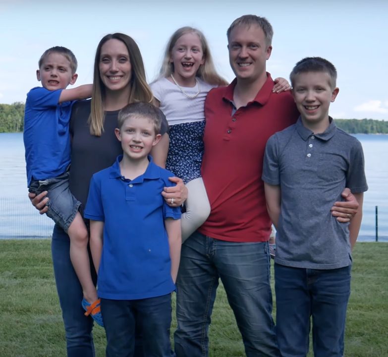 Minnesota State Senator Justin Eichorn's family includes his wife, Brittany, and their 4 kids: daughter Belle, and sons, William, Ben, and Emmett.