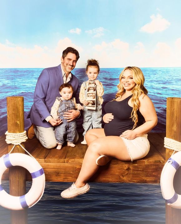 Trisha Paytas and Moses Hacmon have two daughters: Malibu Barbie and Elvis.