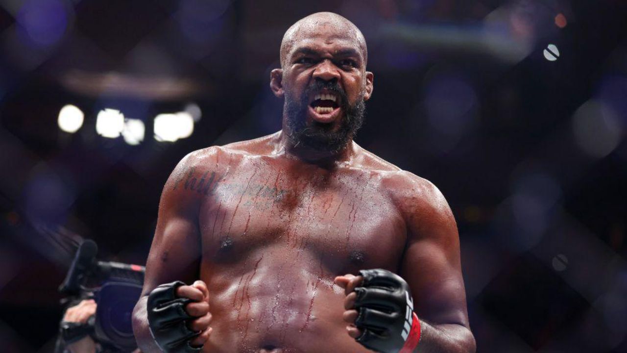 Jon Jones' net worth is estimated at $3 million in 2025.