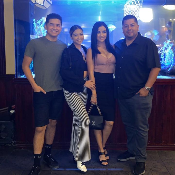 Cierra Ortega with her parents and brother.