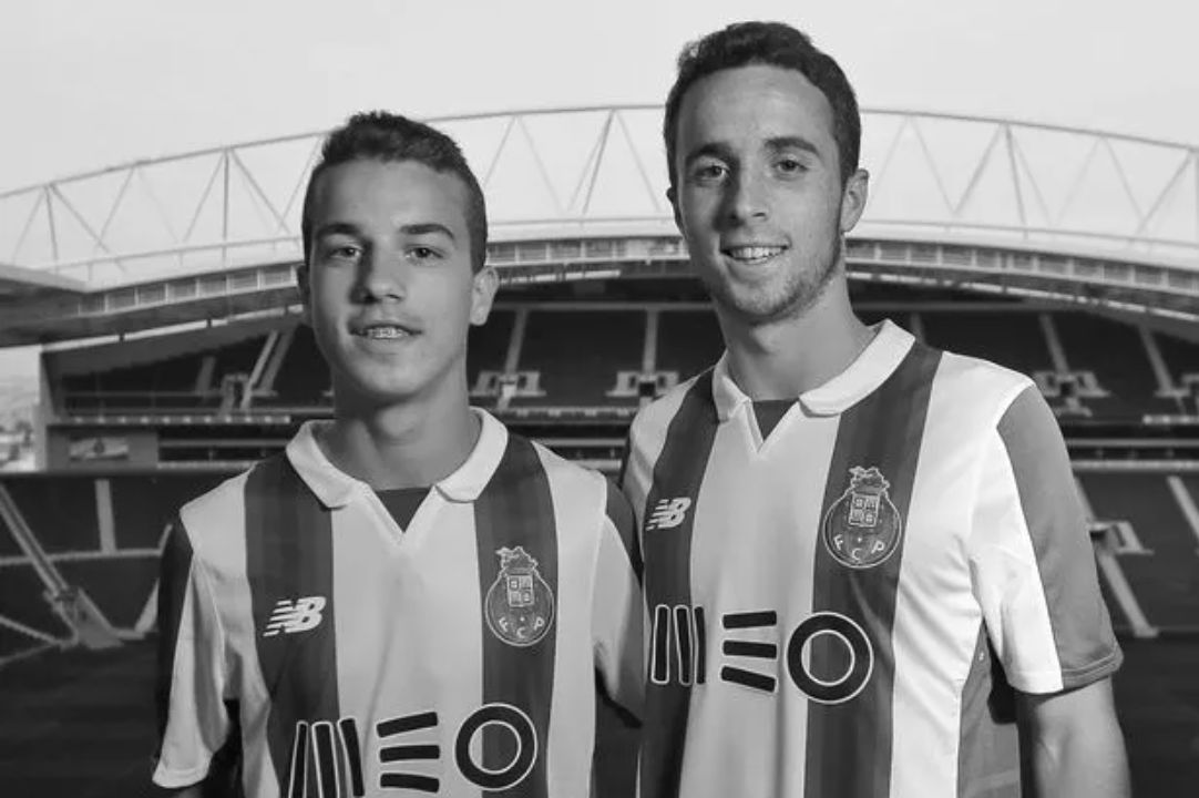 Diogo Jota with his brother, André Silva.
