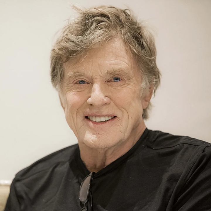 Robert Redford's net worth was $200 million.