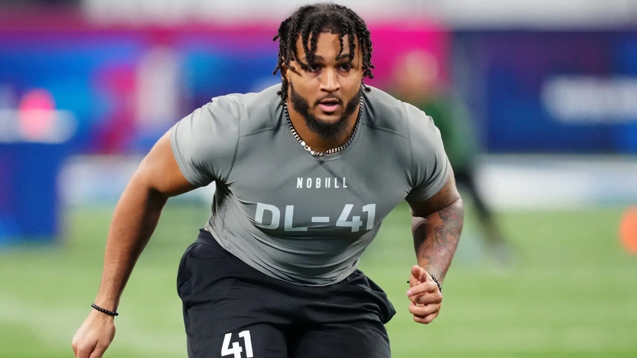 Marshawn Kneeland's net worth was estimated at $3.2 million.