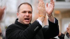 James Solomon's Political Party: Democrat or Republican?