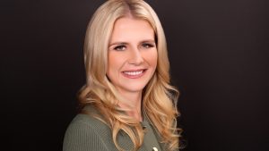 LDS Religion: Is Elizabeth Smart Still Mormon? Explained