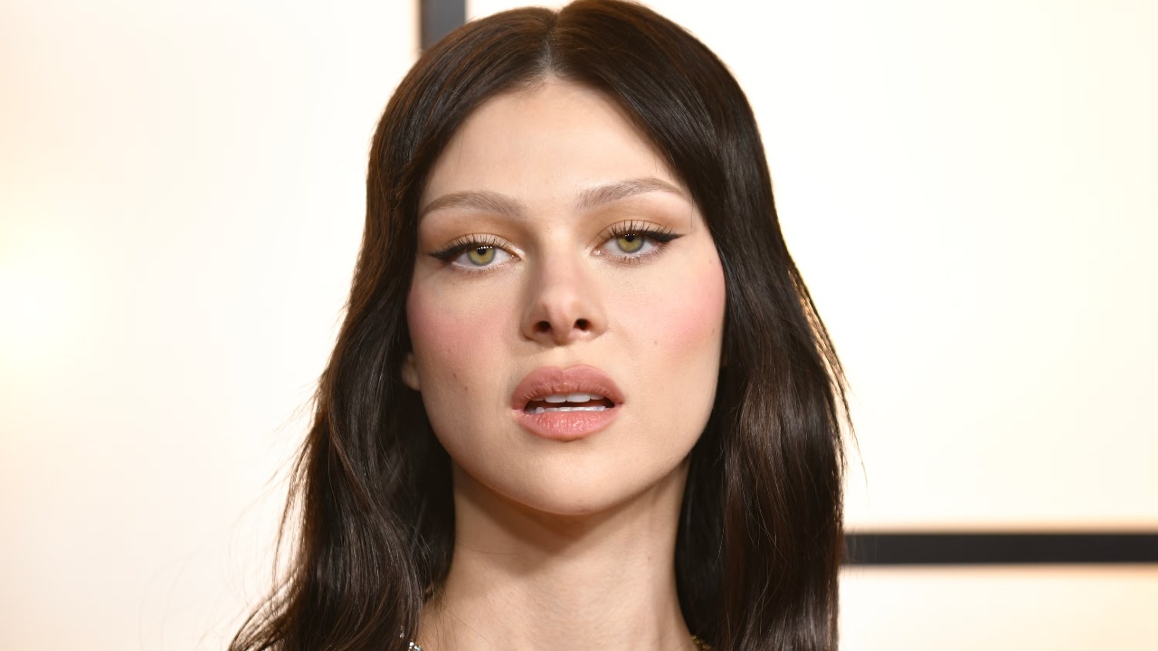 Nicola Peltz Beckham Net Worth 2026—Parents & Family Fortune