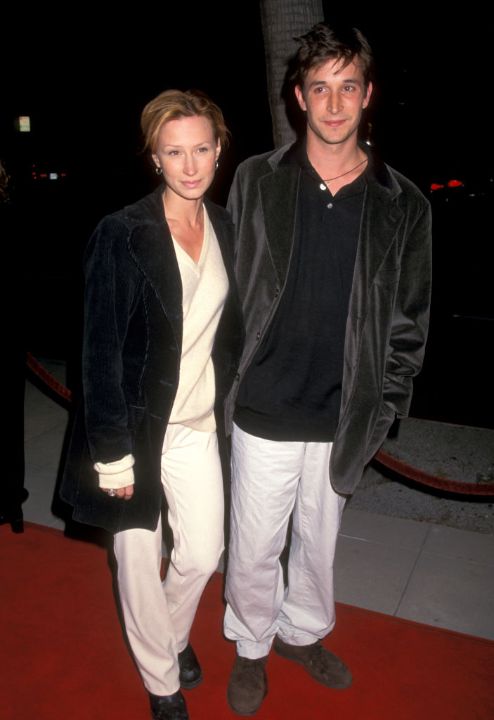 Noah Wyles with his first wife, Tracy Warbin.