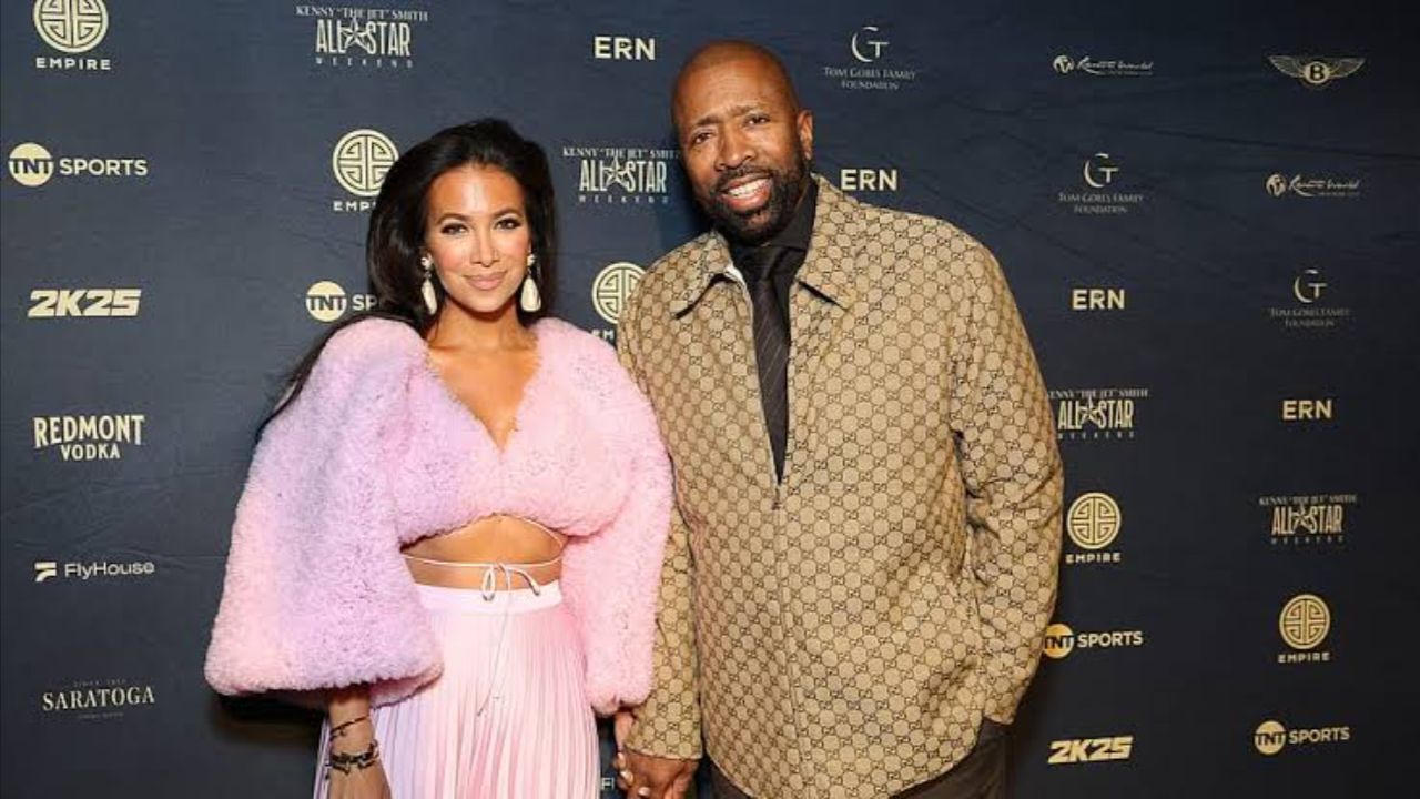 Kenny Smith with his new wife, Tia Jurcic.