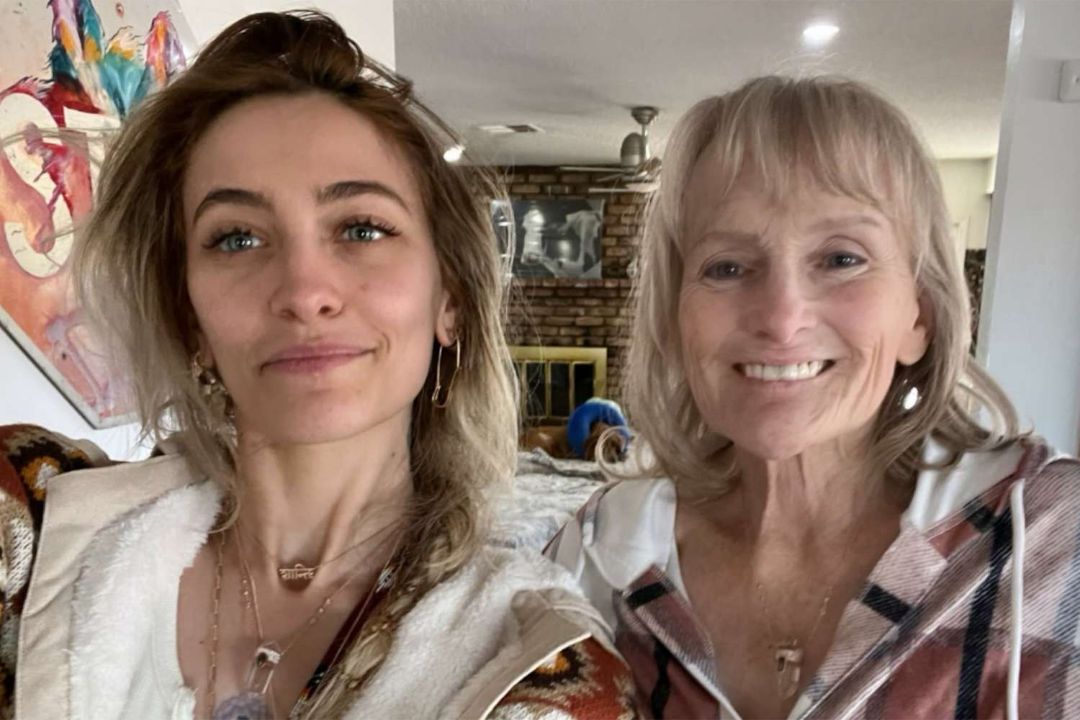 Paris Jackson with her mother, Debbie Rowe.