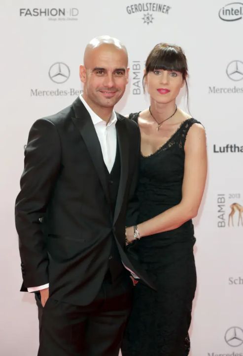 Pep Guardiola with his wife, Cristina Serra.
